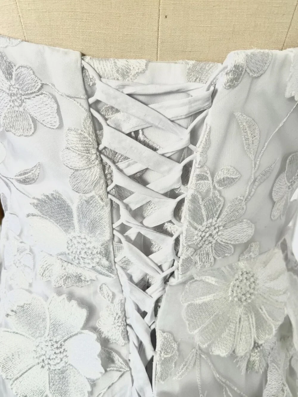 White Tiered Floral Lace Strapless Wedding Gown Bridal Dress Garden Party Sz 10 - Picture 4 of 13